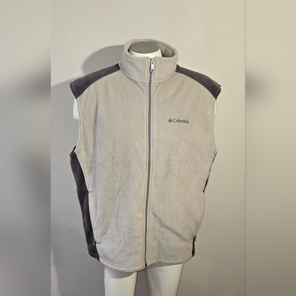 Columbia Vest Mens XL Beige Steens Mountain Fleece Full Zip Outdoor Hiking